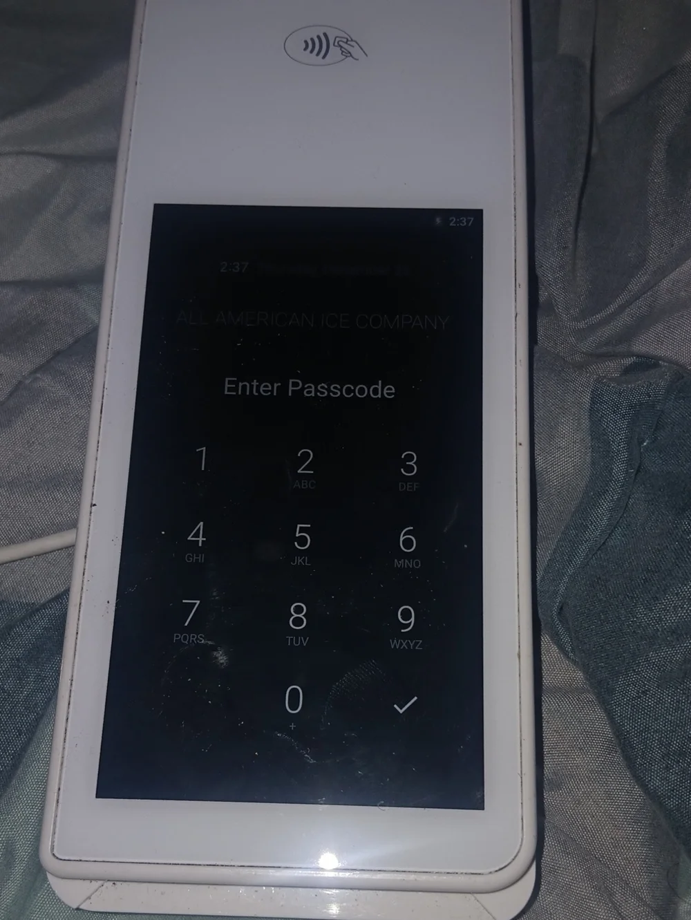 White Retail Card Reader with Touchscreen